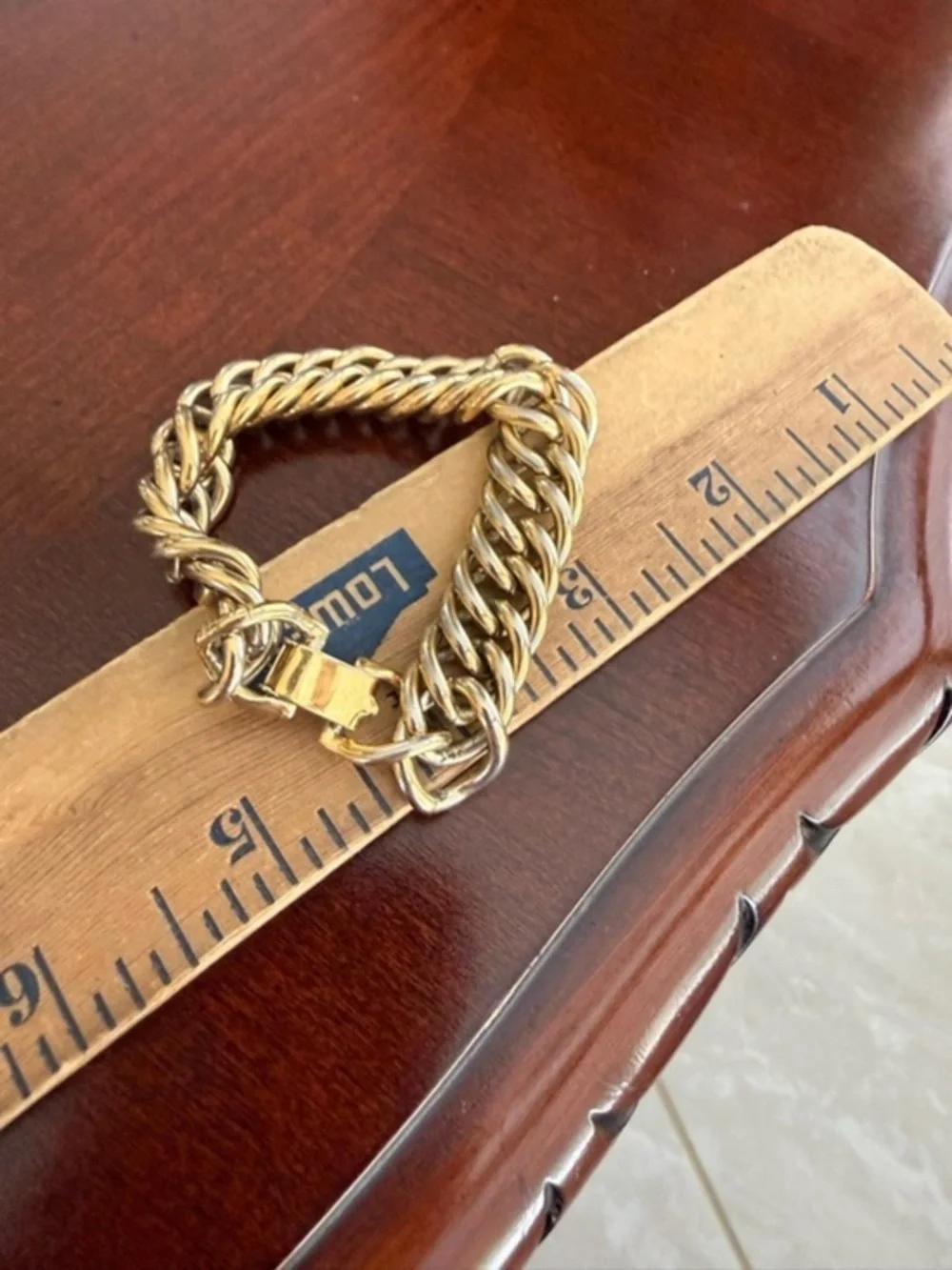 Vintage Avon Gold Tone Bracelet